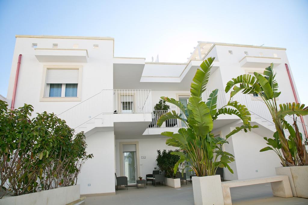 Residence Giuliana Santa Maria di Leuca Exteriör bild